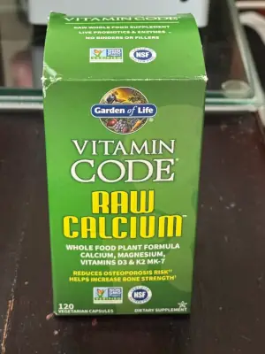 A whole-food calcium supplement that contains a complex of supportive vitamins and minerals such as vitamin C, K, D, Magnesium, and more.